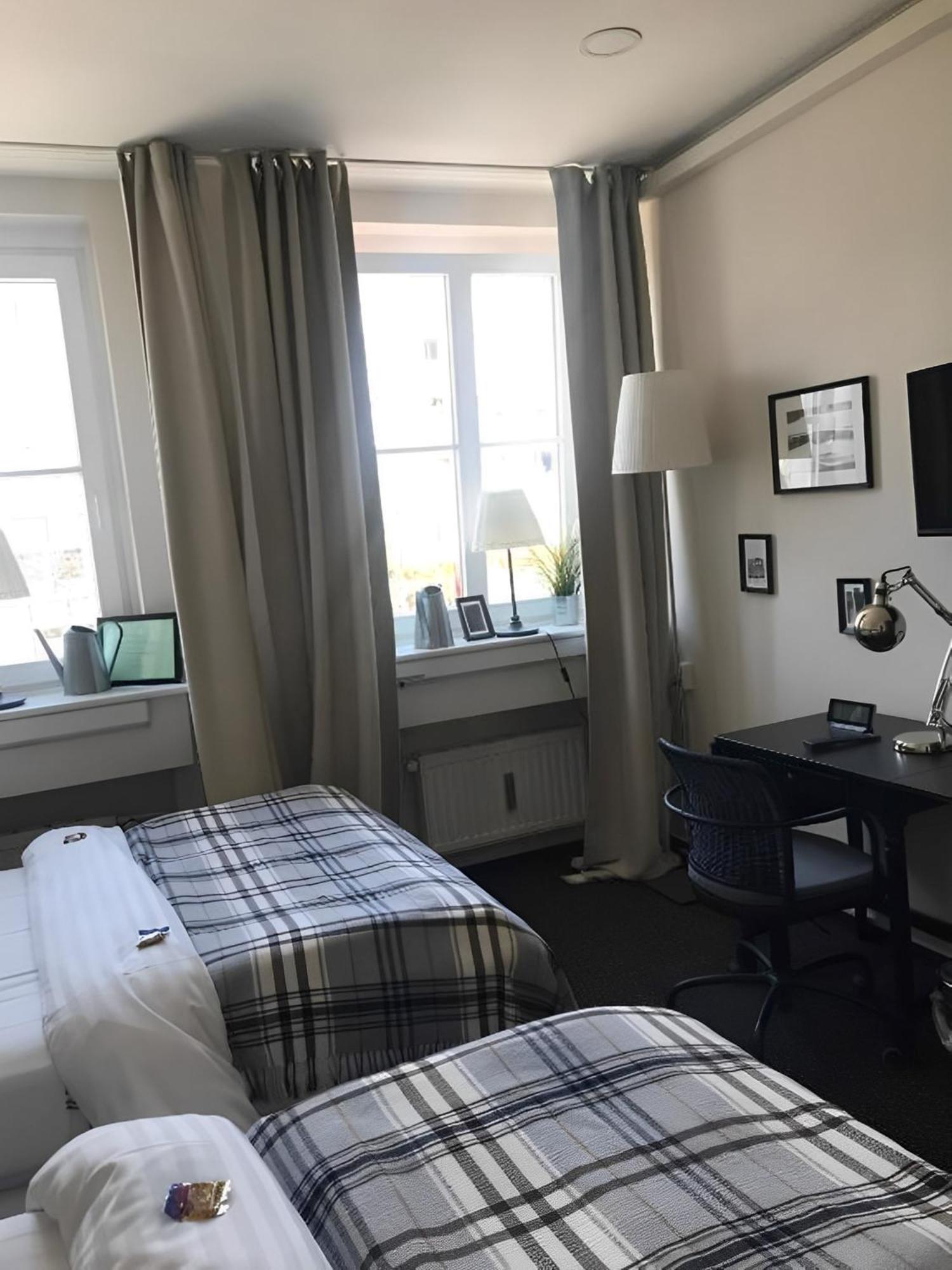 Sleephotels Hamburg Eksteriør bilde